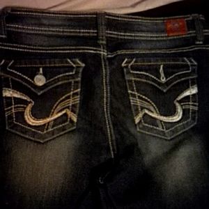 L.E.I Sophia Flare Hipster Jeans 11